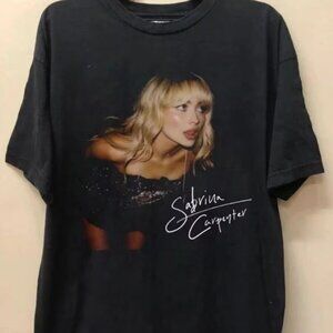 Carpenter 90s Graphic Sabrina Rock Music T-Shirt